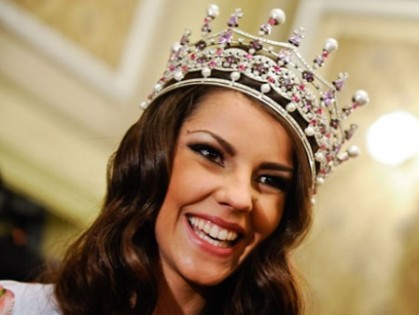 «Мисс Украина-2012» хочет самосовершенствоваться и грудь побольше