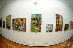 Выставка «Яскраві барви Валківщини»