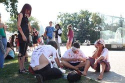 Зомби устроили шествие по центру Харькова
