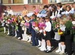 Харьковские майдансеры приготовили сюрприз для школьников