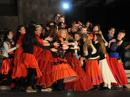Десятый фестиваль «Курбалесия» завершился ярко, музыкально и с танцами
