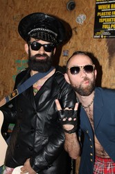 Адская жара от «не мертвых» парней из группы Dead Boys Girlfriend