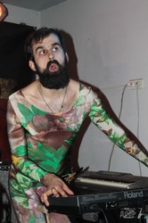 Адская жара от «не мертвых» парней из группы Dead Boys Girlfriend