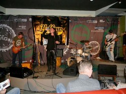 Yellow Dog «порвали» публику Pintagona