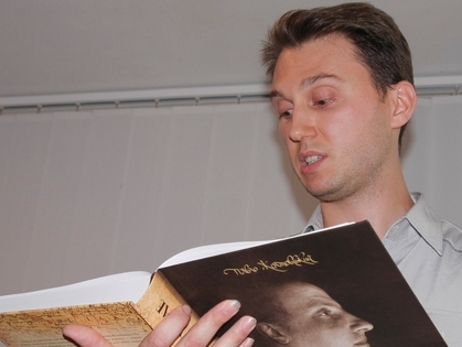 В Книгарне «Є» презентуют книгу о человеке, который восхитил кандидата философских наук