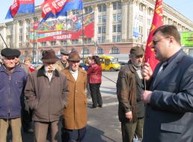 Рабочие завода Шевченко собрались отбивать кому-нибудь руки