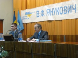 Как Шуфрич перед харьковскими студентами выступал