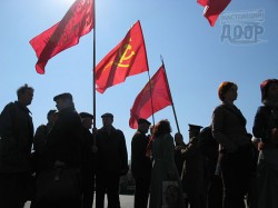 Коммунисты сиротливо отметили День рождения пророка