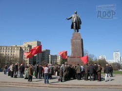 Коммунисты сиротливо отметили День рождения пророка