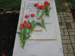 Перезахоронение останков воинов времен Великой Отечественной войны в Старом Мерчике