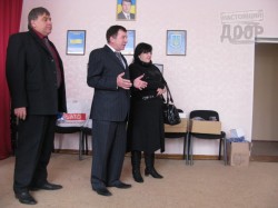 Обделенных вниманием малышей поздравили со Святым Николаем
