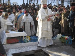 Как Михаил Добкин прыгнул в ледяную воду и чем потом грелся