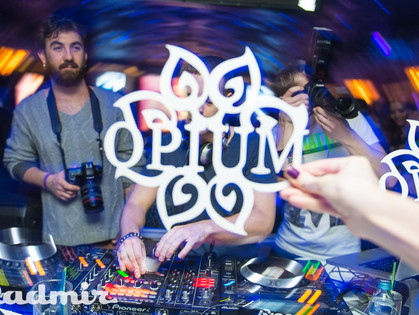 Рarty-bar «Opium» остался в сердцах посетителей. На вечеринке-закрытии сыграл Dj KOLOMBO