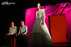 Премьера «Красного» спектакля театра «Прекрасные цветы» состоялась в Харькове