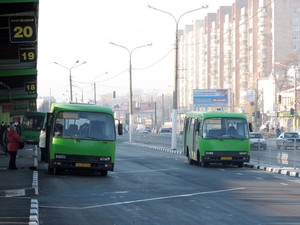 Автобусные рейсы в пригороды Харькова выставлены на торги: условия конкурса
