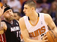 Баскетболист из Антрацита Алекс Лэнь выиграл очередной матч в НБА