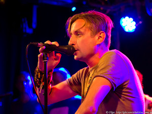 Жадан и «Собаки» собирают деньги на новые музыкальные инструменты