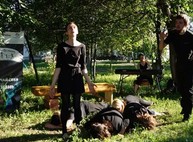 «Живое зеркало» во дворе Литмузея: плейбек театр приглашает харьковчан на репетицию