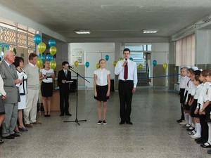 В харьковской школе №16 открыли музей создателя космического «Бурана»