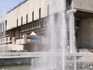 Харьковский оперный устанавливает новое осветительное оборудование