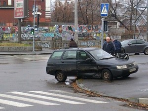 Два утренних ДТП в Харькове – фото
