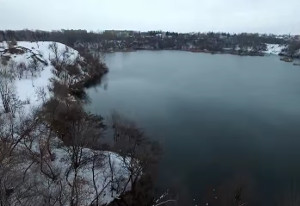 Харьков с высоты — Основянское озеро под снегом