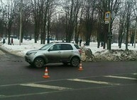 На Новых Домах иномарка сбила пешехода из-за неработающего светофора (ФОТО)