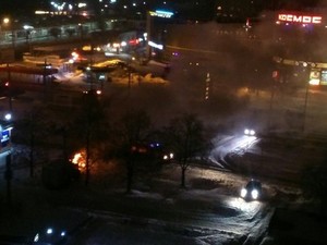 Ночью на Салтовке сгорела машина (ФОТО)
