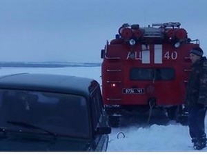 На Салтовке скорая помощь увязла в сугробе