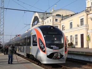 В марте пустят дополнительный Hyundai из Харькова в Киев