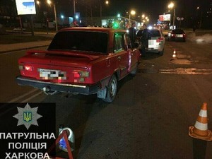 В Харькове иномарка сбила девушку на пешеходном переходе (ФОТО)