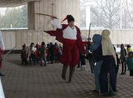Театральный флешмоб возле ХНАТОБа (ФОТО)