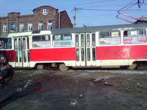 Трамвайный дрифт на Москалевке (ФОТО)