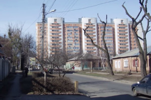 Жизнь Харькова — весенная улица Волонтерская (Социалистическая)