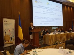 Юлия Светличная: В Украине необходимо повышать престиж рабочего труда