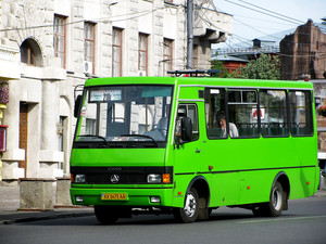 На Пасху к кладбищам пустят дополнительные автобусные маршруты