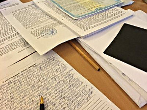 В Харькове арестовали банду, работавшую с недвижимостью покойников и предметами искусства