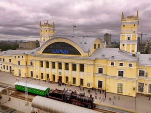 Праздничное путешествие ретропоезда Южной железной дороги (ФОТО)
