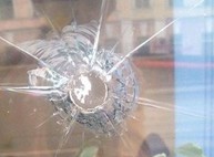 Обстрел здания «Успішної країни» в центре Харькова: комментарии полиции (ФОТО)