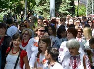 Арт-парад, флешмоб и мастер-шоу: в Харькове готовятся ко Дню вышиванки
