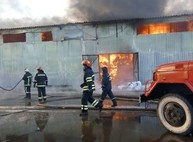 Пожар на нефтебазе в Харькове: есть пострадавшие