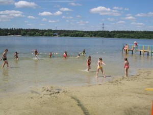 Водоемы в лагерях Харьковщины безопасны для купания детей
