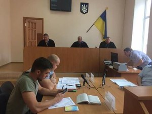 Харьковского активиста Дмитрия Олейника взяли под домашний арест (ФОТО, ВИДЕО)