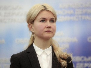 Юлия Светличная поздравила чиновников с профессиональным праздником