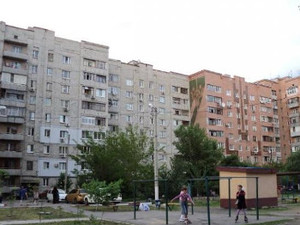 Девушка упала с 7 этажа и осталась жива (дополнено)