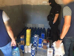 Цех поддельного алкоголя из метила закрывают второй раз (ФОТО)