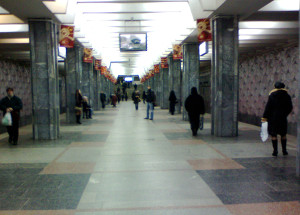 Харьковчане просят сделать эскалатор еще на одном выходе ст. метро «Дворец спорта»