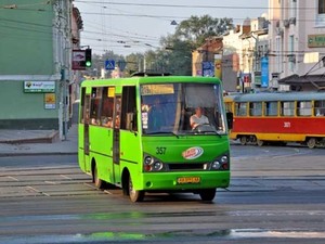 Харьковчане просят мэрию сделать проезд школьников льготным