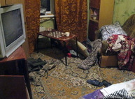В Чугуеве один друг выбросил другого в окно (ФОТО)