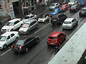 В Харькове студенты стреляли с балкона по людям